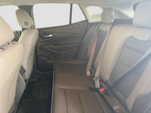 Used 2025 Chevrolet Trax ACTIV w/ Sunroof Package FWD image 25