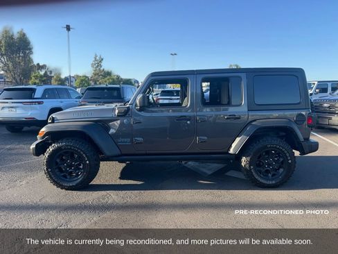 Used 2023 Jeep Wrangler Unlimited w/ Cold Weather Group AWD/4WD image 2