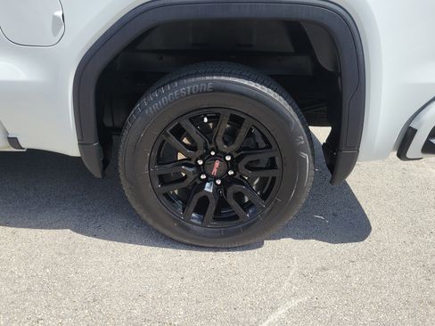 Used 2023 GMC Sierra 1500 Elevation AWD/4WD image 26