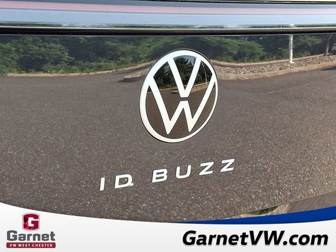 New 2025 Volkswagen ID. Buzz Pro S Plus image 12