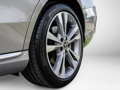 Used 2019 Mercedes-Benz C 300 Sedan image 58