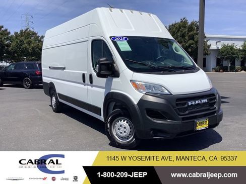 Used 2025 RAM ProMaster 3500 FWD image 1