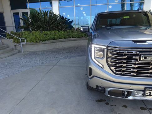 Certified 2024 GMC Sierra 1500 Denali Ultimate AWD/4WD image 35