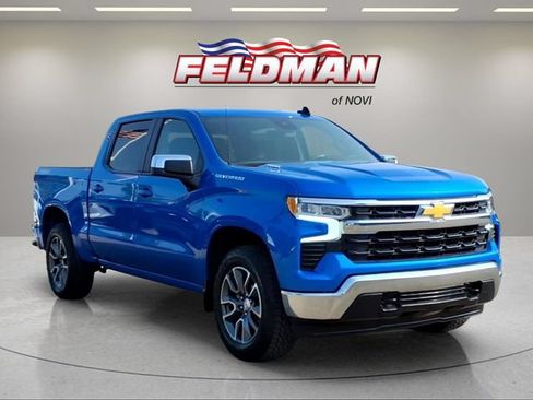 Used 2025 Chevrolet Silverado 1500 LT AWD/4WD image 7