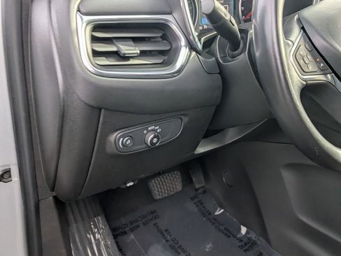 Used 2022 Chevrolet Equinox LT image 17