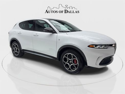 Used 2024 Alfa Romeo Tonale Ti w/ Active Assist Package image 2