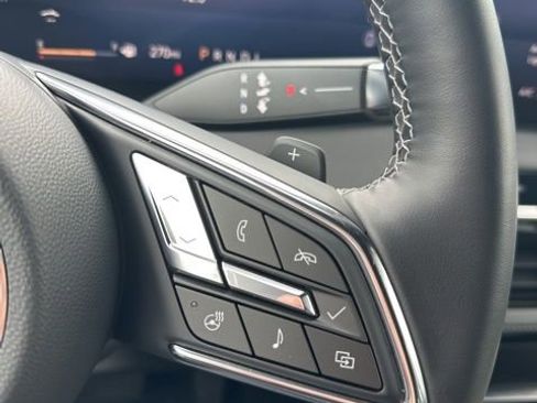 Used 2025 Buick Enclave Sport Touring image 22