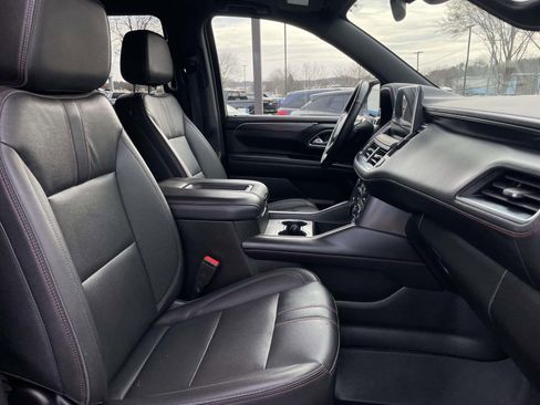 Used 2022 Chevrolet Tahoe RST w/ Luxury Package image 12