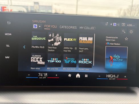 Used 2025 BMW X2 xDrive28i image 25