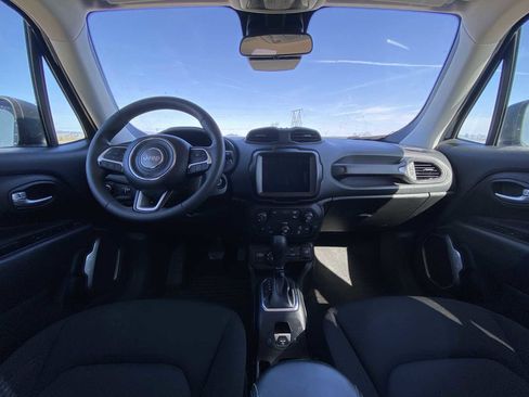 Certified 2023 Jeep Renegade Latitude AWD/4WD image 16