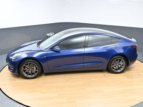 Used 2021 Tesla Model 3 Standard Range Plus RWD image 55