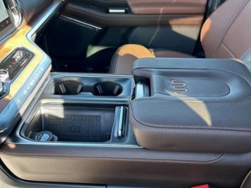 New 2025 Ford Expedition King Ranch image 25