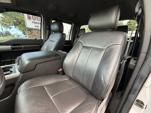 Used 2015 Ford F250 Lariat w/ Chrome Package AWD/4WD image 11