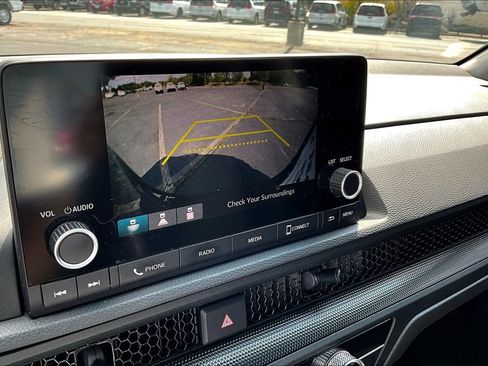 Used 2023 Honda CR-V LX image 21