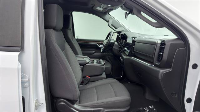 Used 2024 Chevrolet Silverado 1500 RST w/ LPO, Liner Protection Package AWD/4WD image 22
