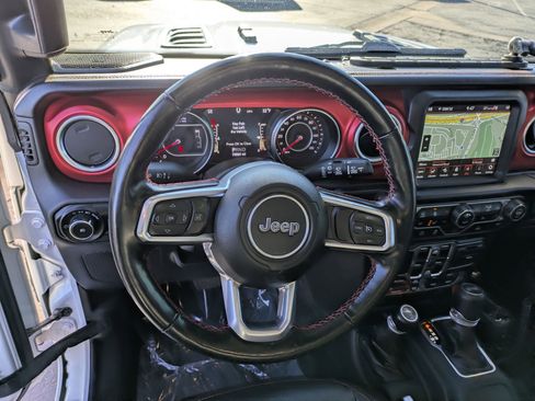 Used 2021 Jeep Wrangler Unlimited Rubicon image 16