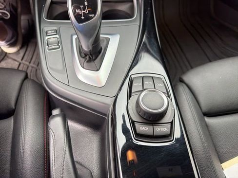 Used 2018 BMW 230i Coupe image 23