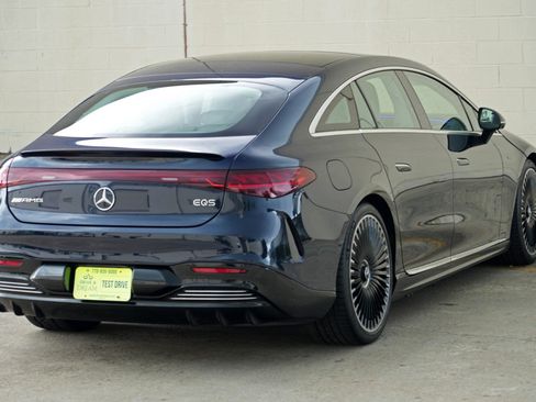 Used 2022 Mercedes-Benz EQS AMG 4MATIC image 62