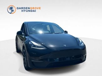 Used 2022 Tesla Model Y Performance AWD/4WD video 1