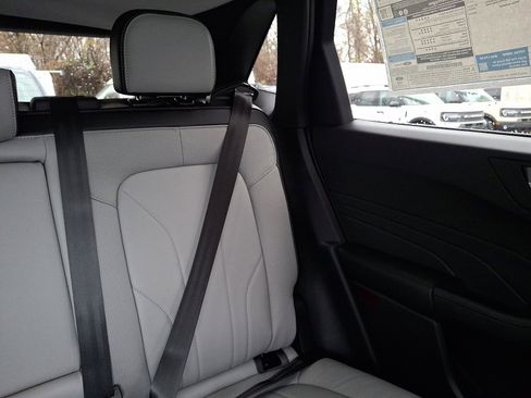 New 2026 Ford Escape Phev w/ PHEV Premium Package image 21