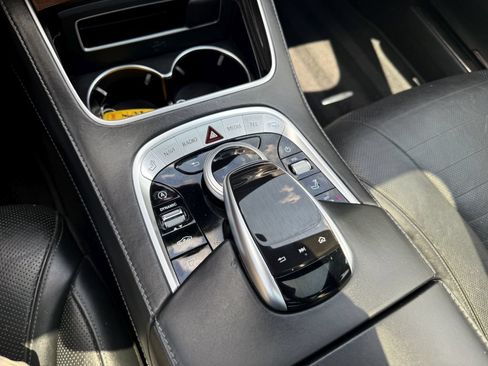 Used 2018 Mercedes-Benz S 560 Sedan image 45