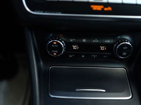 Used 2019 Mercedes-Benz GLA 250 image 29