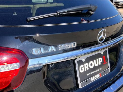 Used 2018 Mercedes-Benz GLA 250 image 10