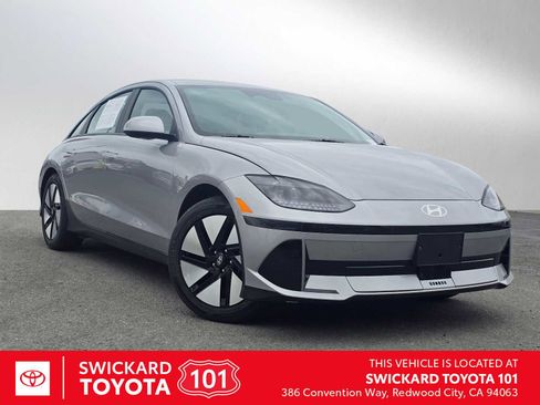 Used 2023 Hyundai Ioniq 6 SE RWD image 1