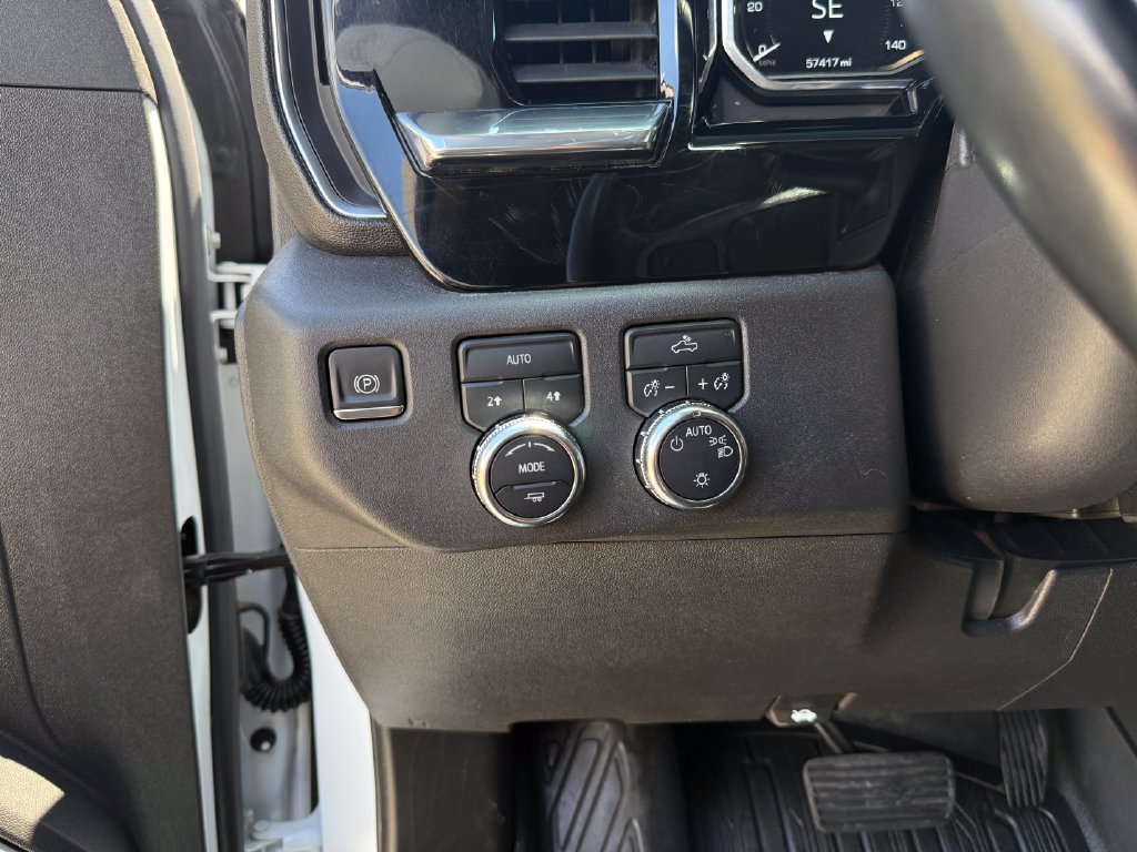 Used 2023 GMC Sierra 1500 SLE AWD/4WD image 25