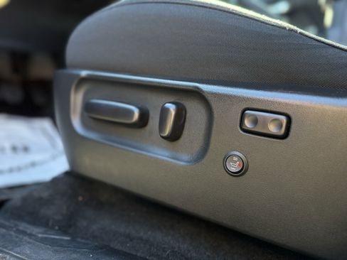 Used 2023 Toyota Tacoma TRD Off-Road w/ Technology Package image 25