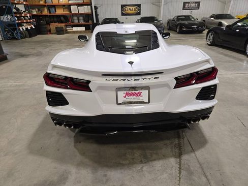 Used 2023 Chevrolet Corvette Stingray Premium Cpe w/ Z51 Performance Package image 4