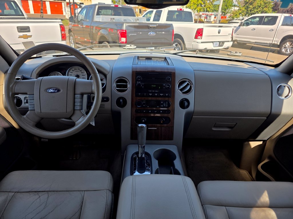 Used 2004 Ford F150 Lariat AWD/4WD image 5