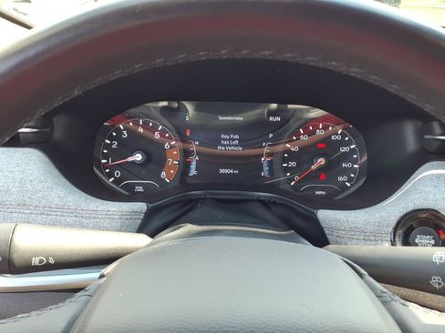 Used 2022 Jeep Compass Latitude AWD/4WD image 18