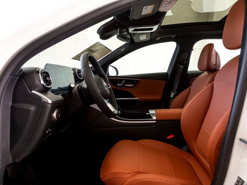 New 2025 Mercedes-Benz C 300 Sedan image 16