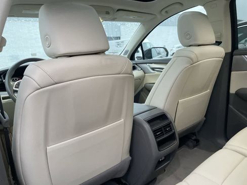 Certified 2023 Cadillac XT5 Premium Luxury image 20