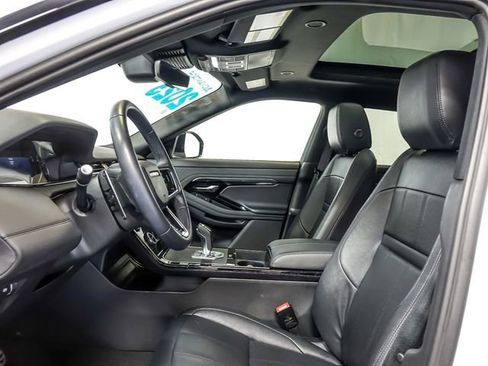 Used 2023 Land Rover Range Rover Evoque R-Dynamic SE AWD/4WD image 13
