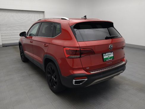 Used 2023 Volkswagen Taos SE w/ Black Wheel Package FWD image 5