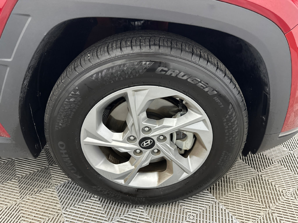 Certified 2024 Hyundai Tucson SEL FWD image 13