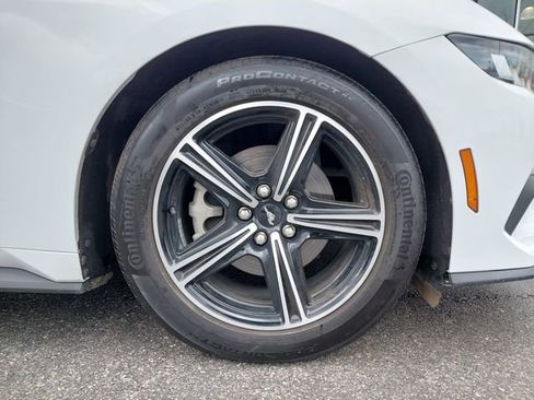 Used 2024 Ford Mustang Coupe image 32