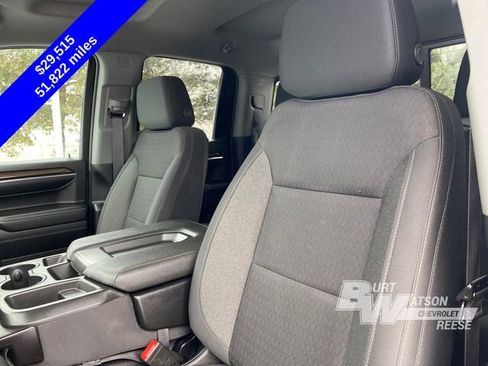 Used 2022 Chevrolet Silverado 1500 LT w/ Convenience Package II image 11