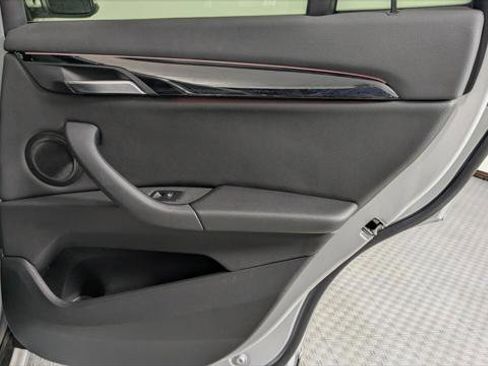 Used 2020 BMW X1 xDrive28i image 19