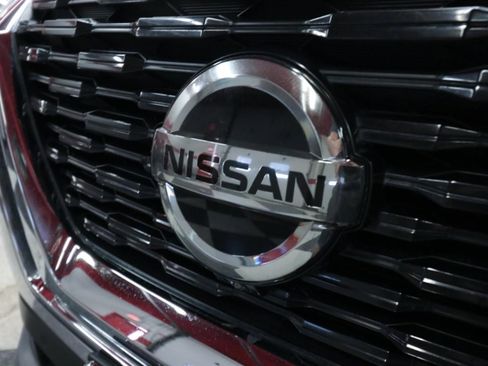 Used 2021 Nissan Rogue SL w/ Premium Package image 40