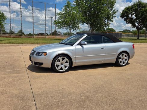 Used 2004 Audi S4 Cabriolet AWD/4WD image 6