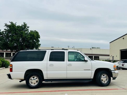 Used 2003 GMC Yukon XL SLT w/ 1SD Preferred Equipment Group RWD image 11