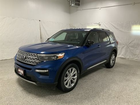 Used 2020 Ford Explorer Limited AWD/4WD image 2