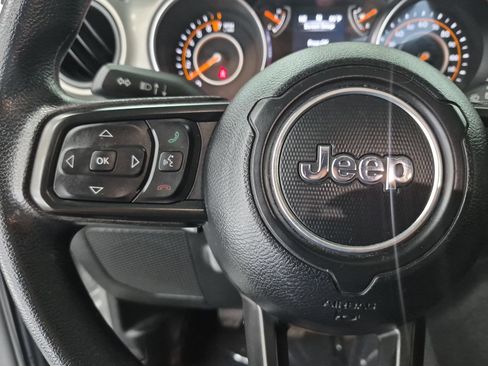 Used 2021 Jeep Wrangler Unlimited Sport AWD/4WD image 29