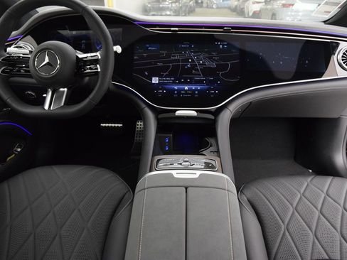 New 2026 Mercedes-Benz EQS 580 4MATIC Sedan image 19