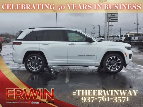New 2023 Jeep Grand Cherokee Overland image 2