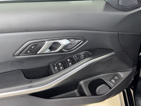 Used 2025 BMW 330i Sedan RWD image 15