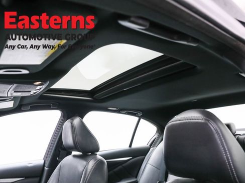 Used 2022 INFINITI Q50 Sensory image 38